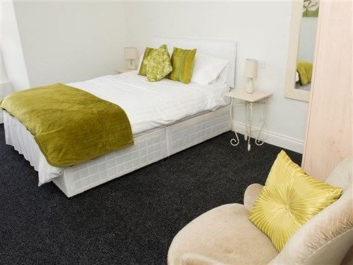 เดอะ แบล็ค สวอน Bed & Breakfast Gweek ภายนอก รูปภาพ