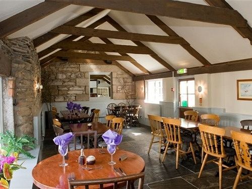 เดอะ แบล็ค สวอน Bed & Breakfast Gweek ภายนอก รูปภาพ